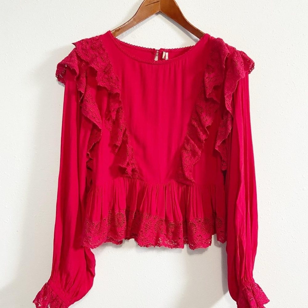 Free People Take It Easy Long Sleeve Ruffle Lace Peplum Top - Picture 2 of 7